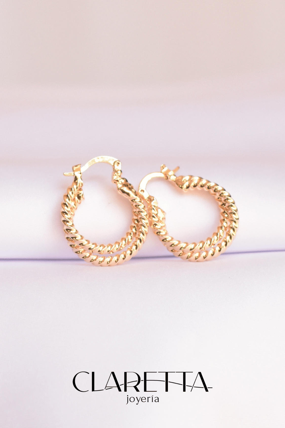 Arracadas de Chapa de oro 14k con Aro doble