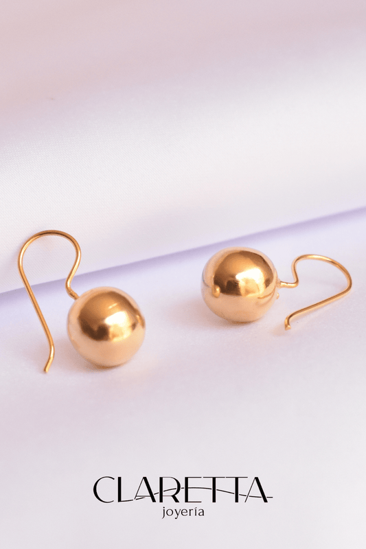 Aretes de Chapa de oro 14k de bola