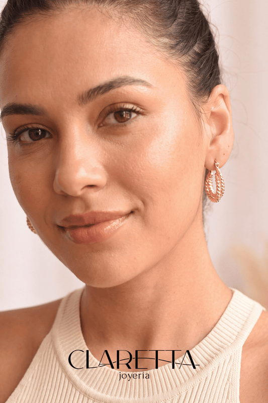 Arracadas de Chapa de oro 14k con Aro doble