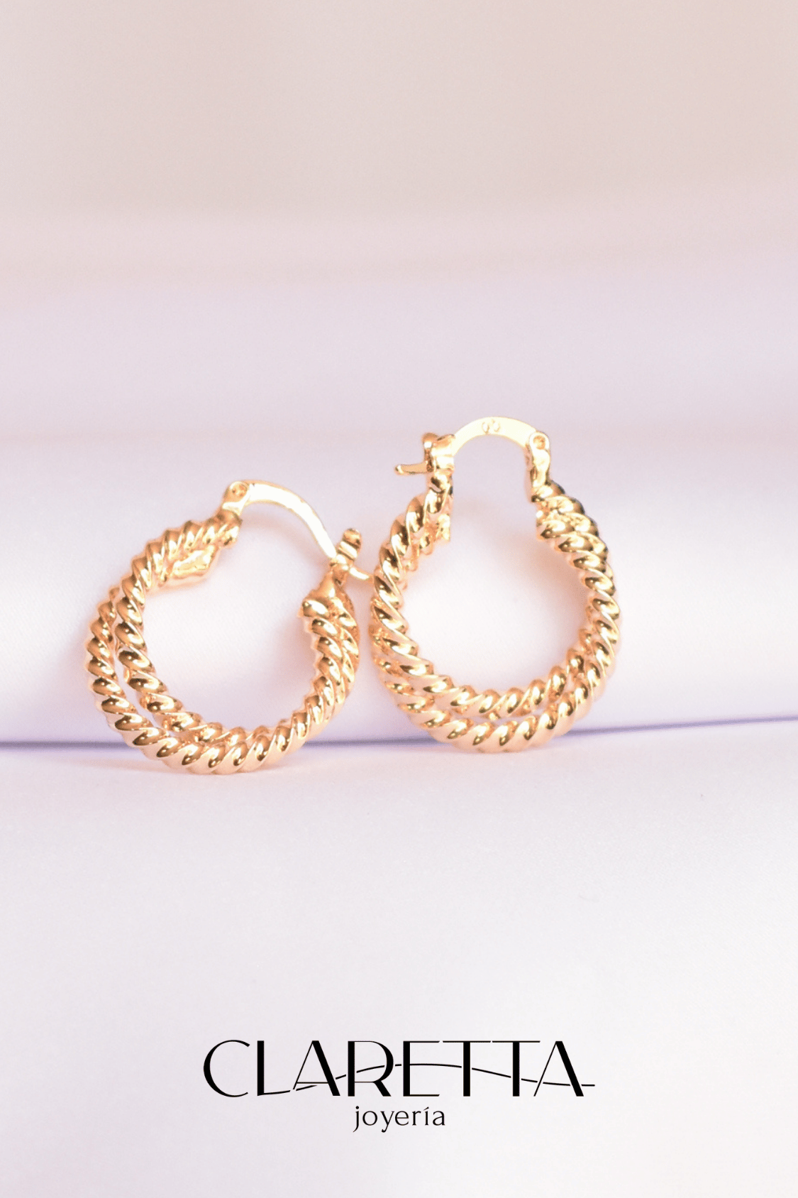 Arracadas de Chapa de oro 14k con Aro doble