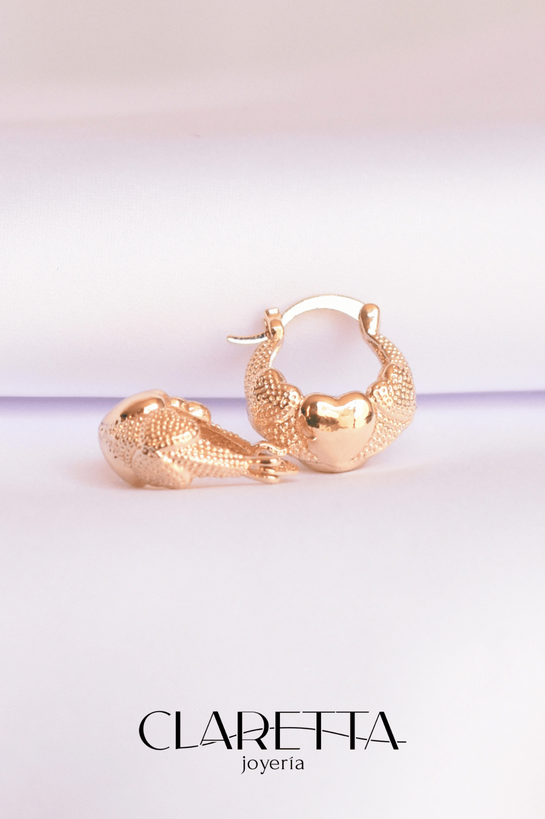 Arracadas de Chapa de oro 14k con corazón