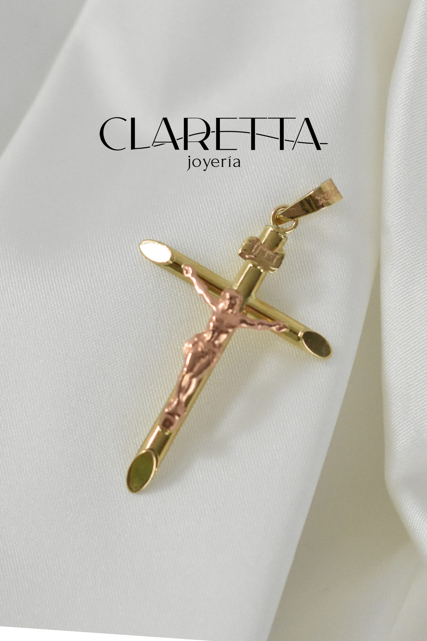 Medalla de Oro 10k Cristo de oro rosa