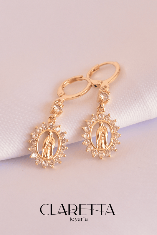 Huggies de Chapa de oro 14k de la Virgen de Guadalupe colgante