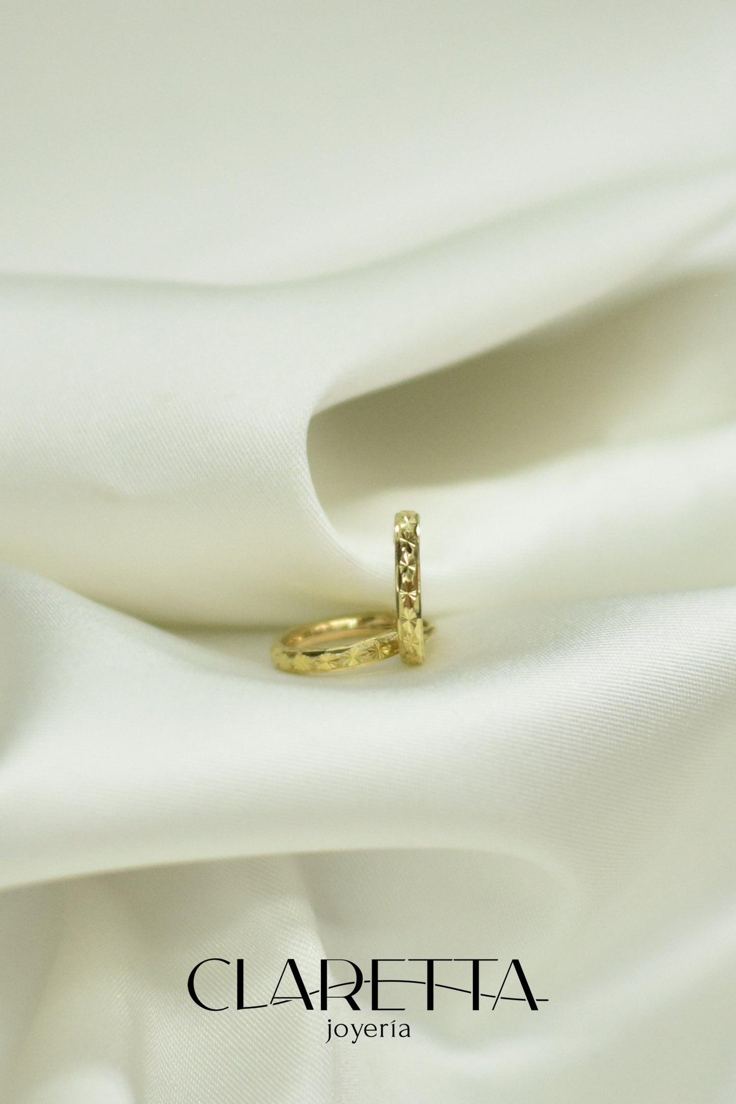 Arracadas diamantadas oro 10k