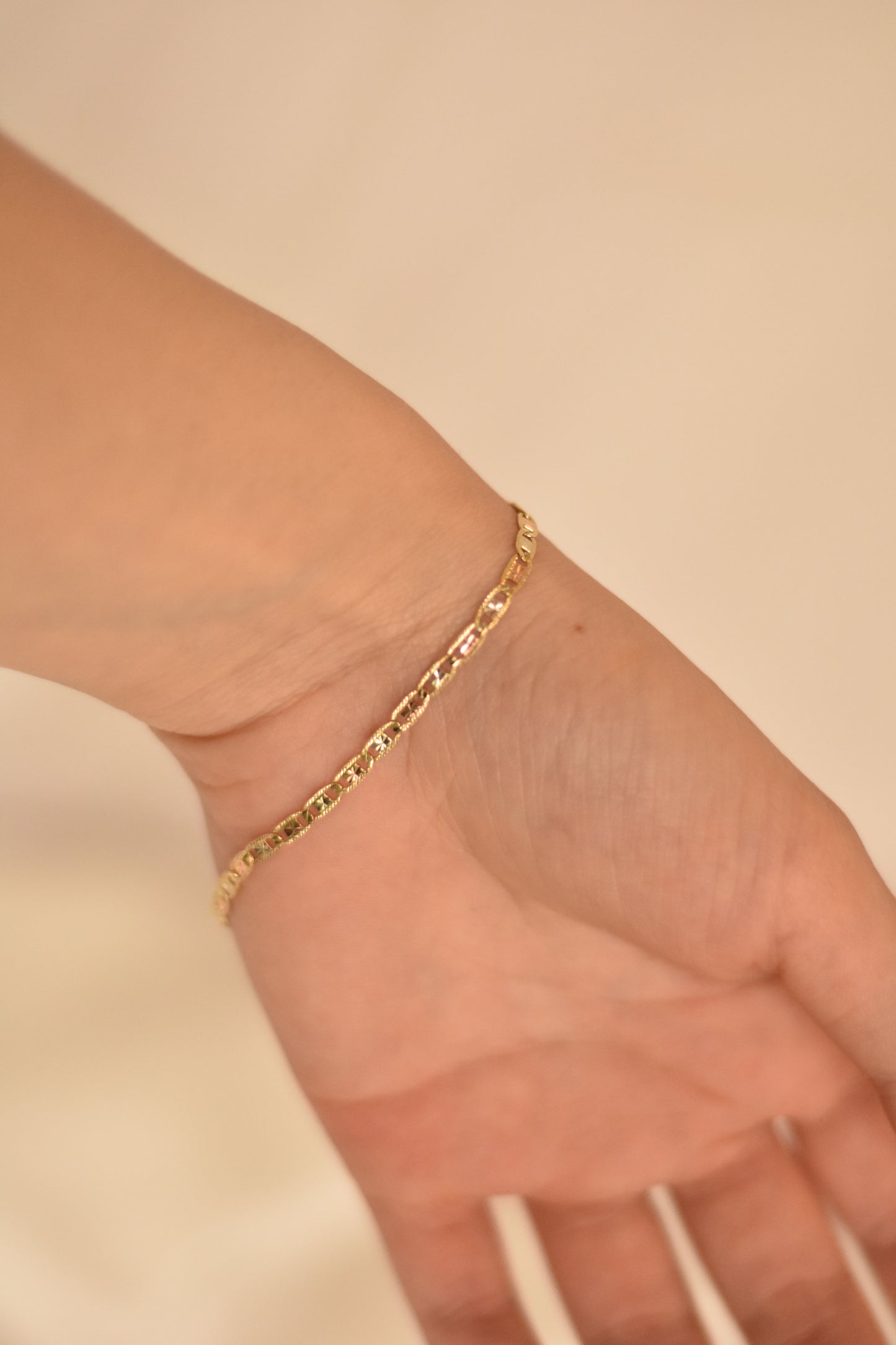 Pulsera Gucci oro florentino 10k