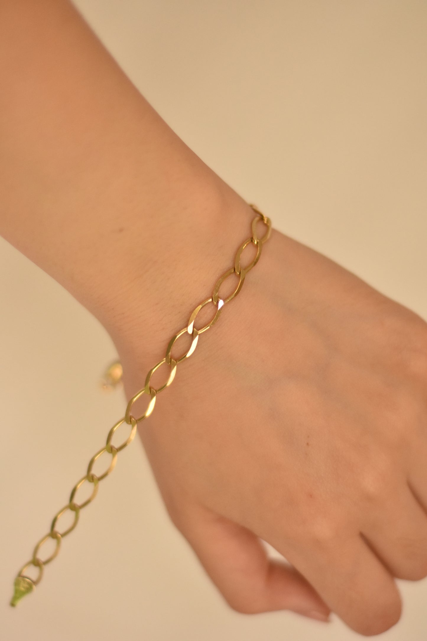 Brazalete de oro 10k