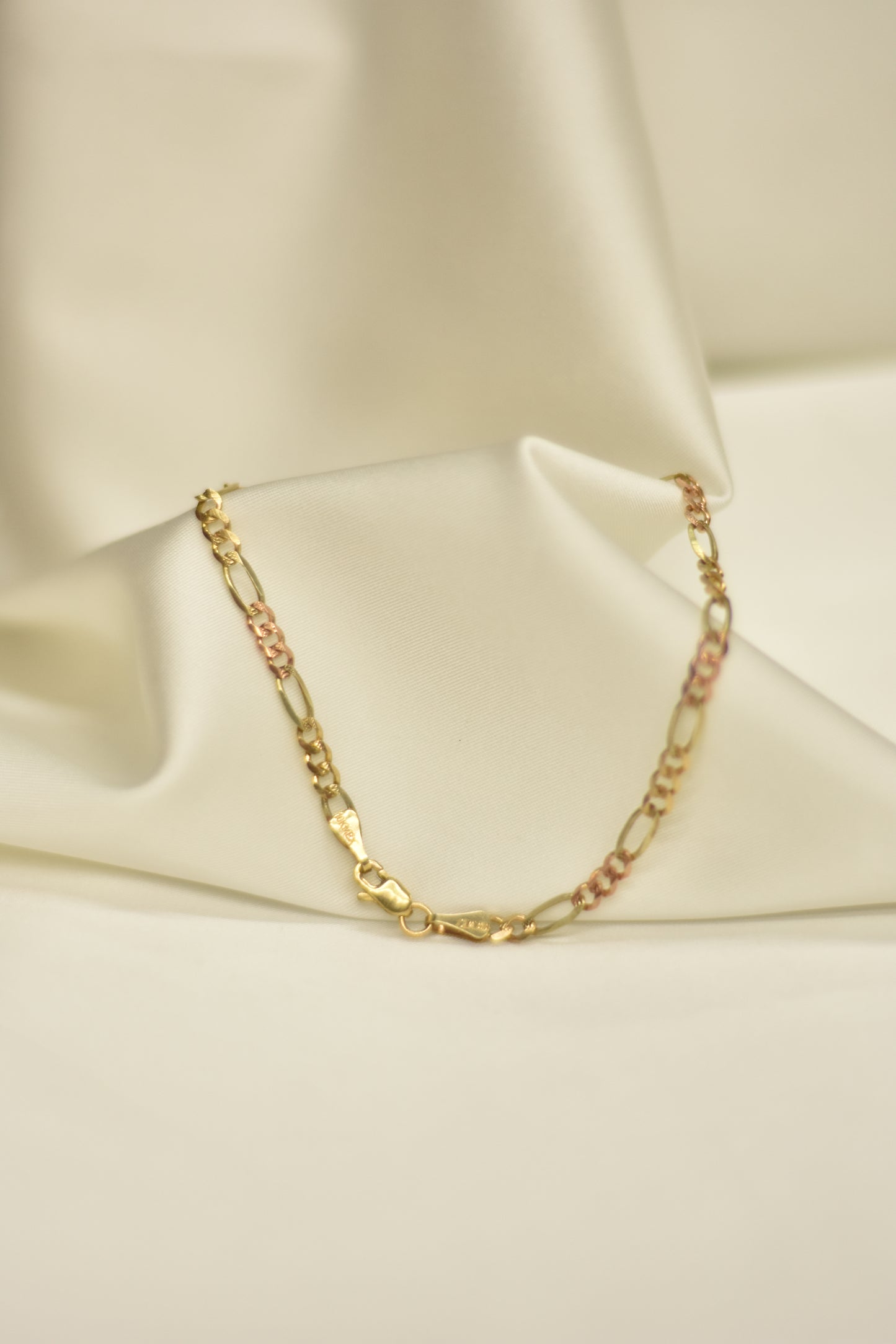 Pulsera Cartier con oro rosa 10k