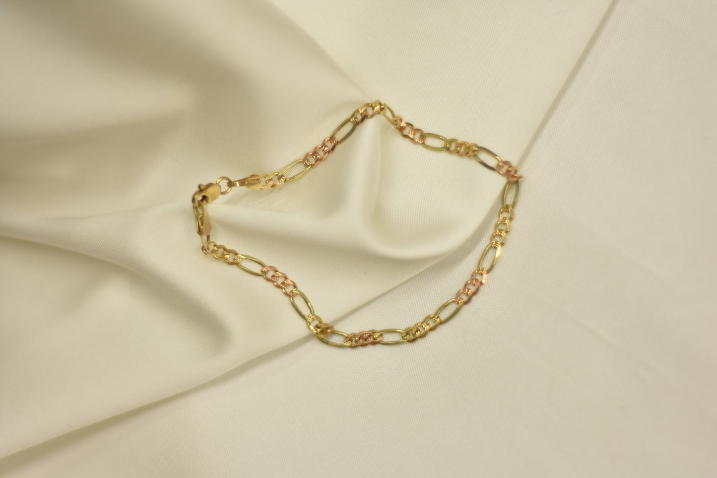 Pulsera Cartier con oro rosa 10k